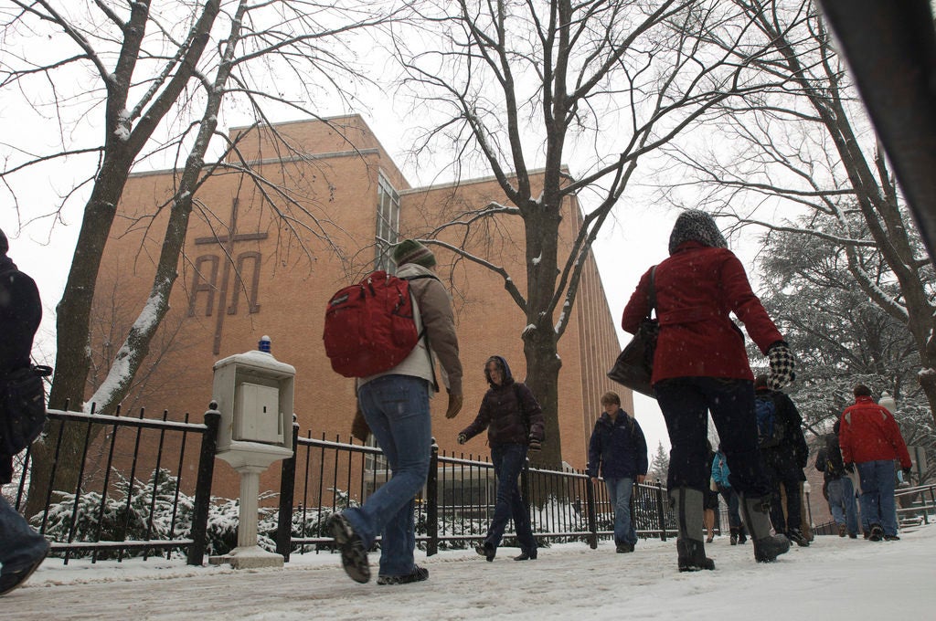 Students walking by the Leavey Center